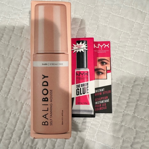 Beauty Bundle - Picture 4 of 6